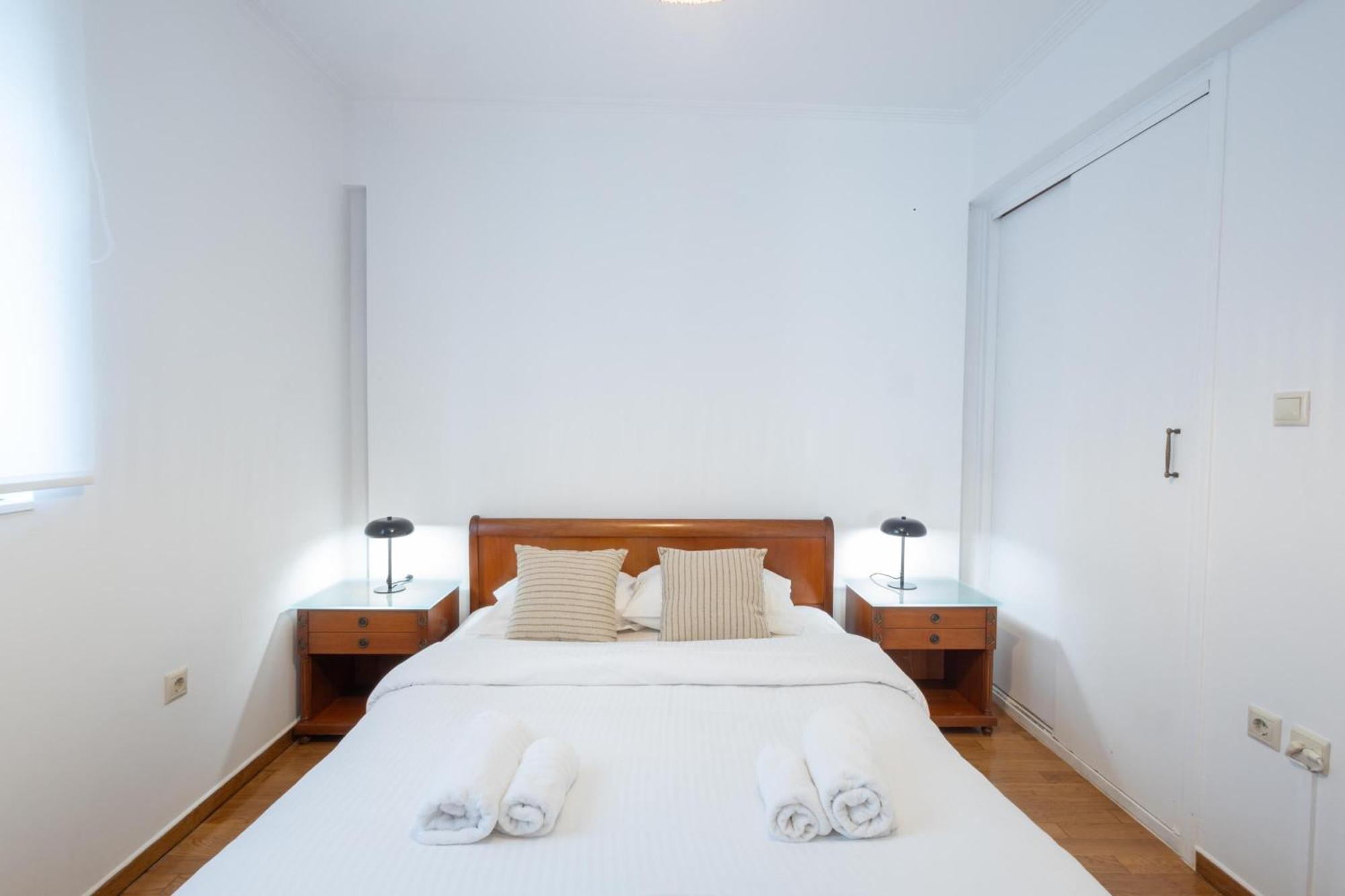 Luxury And Spacious Apt For 6 Guests Athene Buitenkant foto